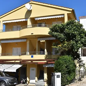  Apartment Franco